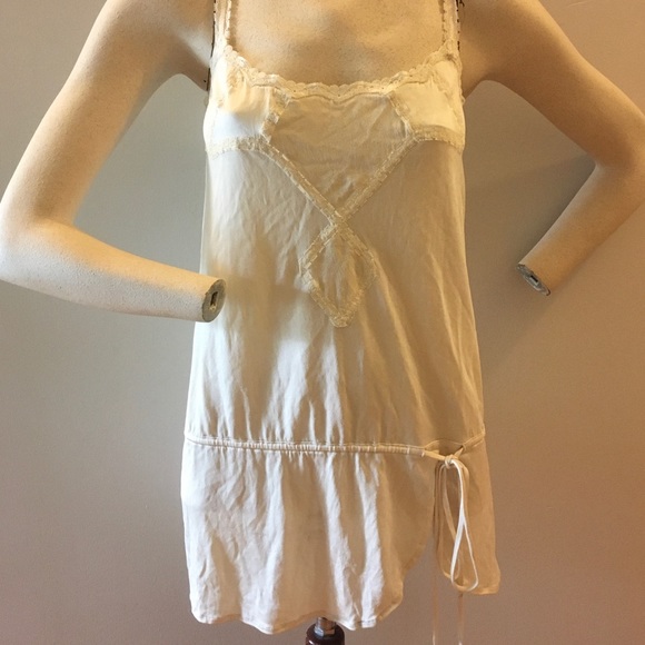 To the Max Tops - 🌸Satin bohemian cream white lace tank cami top XS